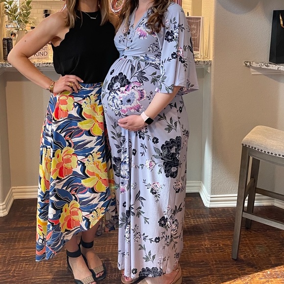 Jessica Simpson maternity dress - Picture 6 of 6